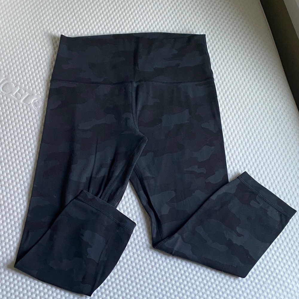 Lululemon Athletica Black Camouflage Leggings